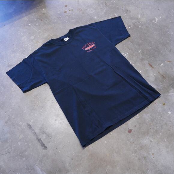 Vintage 2000s Joey's Diner Graphic Tee - Picture 3 of 6